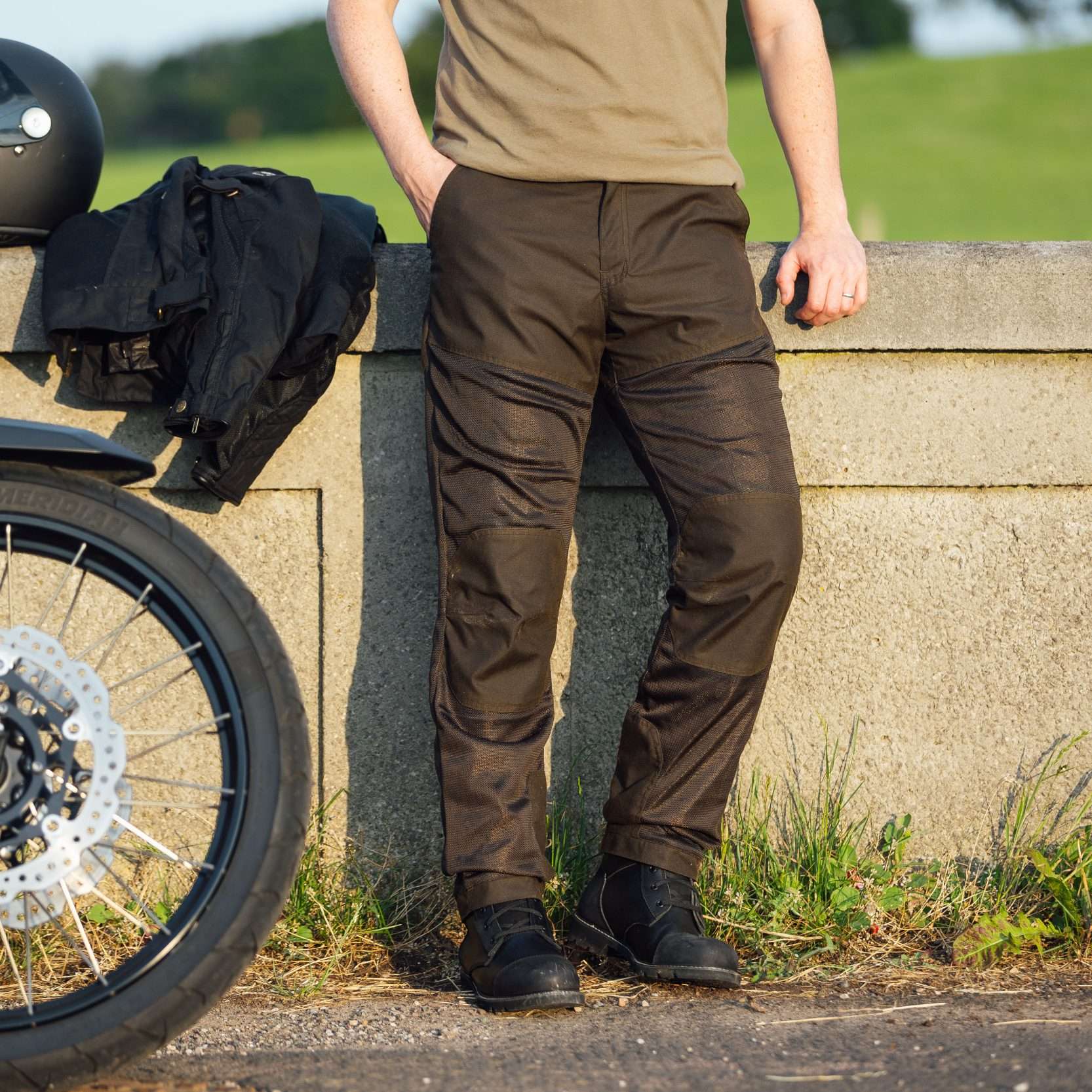 SHENSTONE D3O® Air Mesh Pants - Olive - Image 4